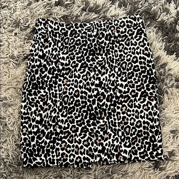 J. Crew Black and Cream Leopard Pencil Skirt - Picture 1 of 5